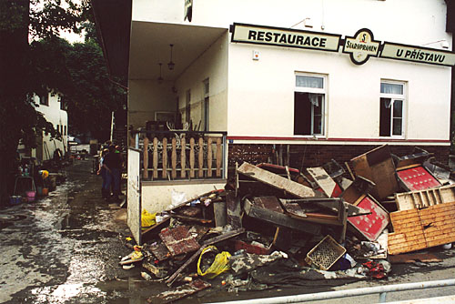 flood 2002 - prague